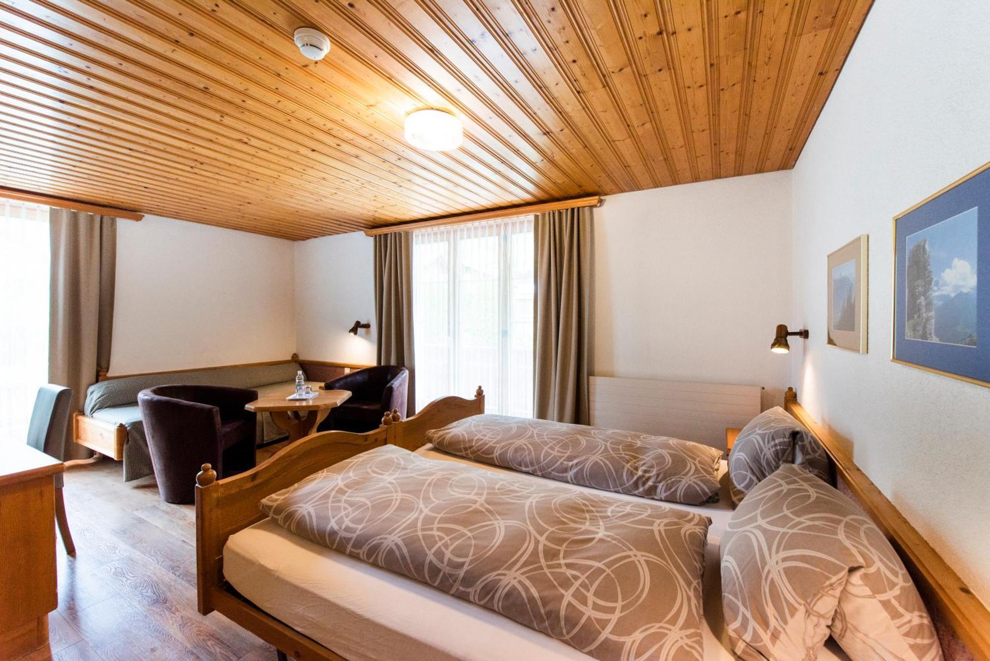 Hotel Brienzerburli Brienz  Exterior foto