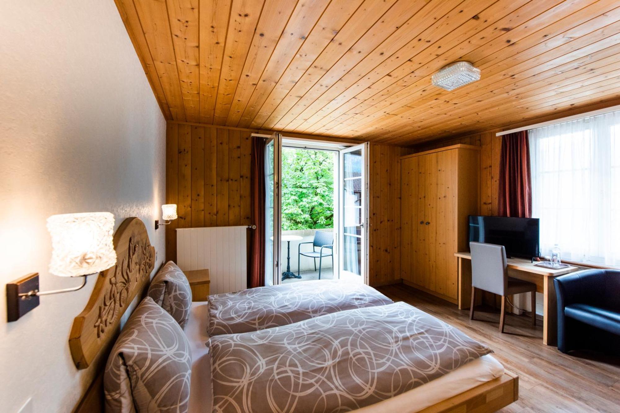 Hotel Brienzerburli Brienz  Exterior foto